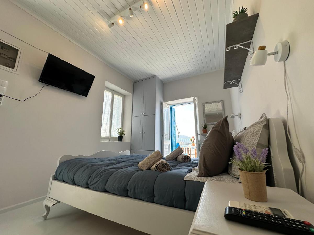 Brinia Cosy Apartment Порос Экстерьер фото