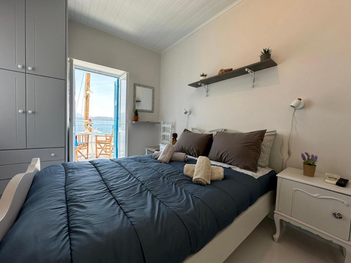 Brinia Cosy Apartment Порос Экстерьер фото
