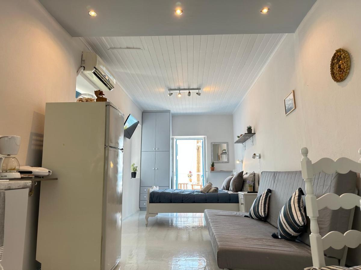 Brinia Cosy Apartment Порос Экстерьер фото